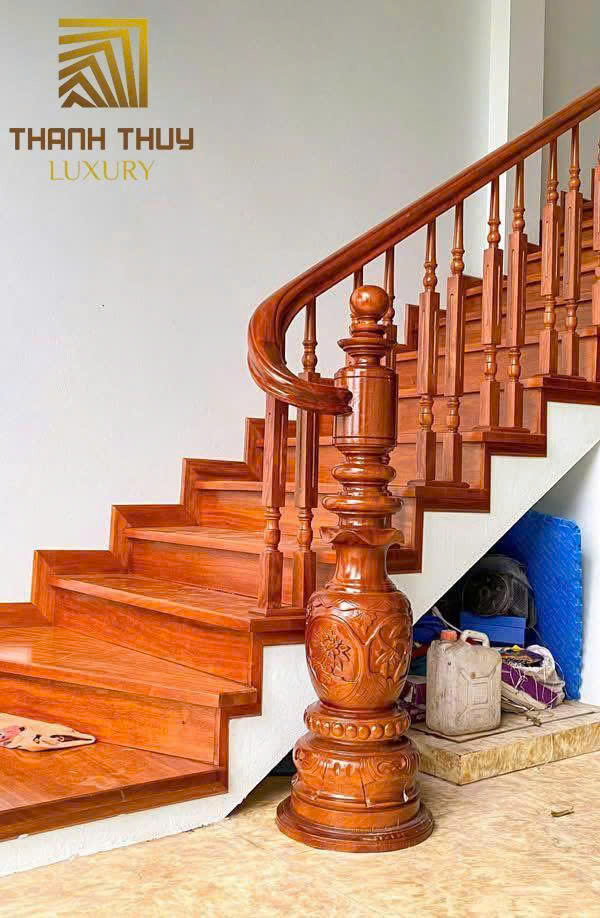 Cầu thang gỗ siêu đẹp